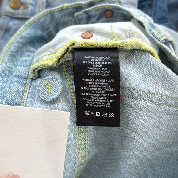 BDG Pitched Waist Denim Shorts. Size 26. NWT. Light Wash. Distressed. - Picture 9 of 14